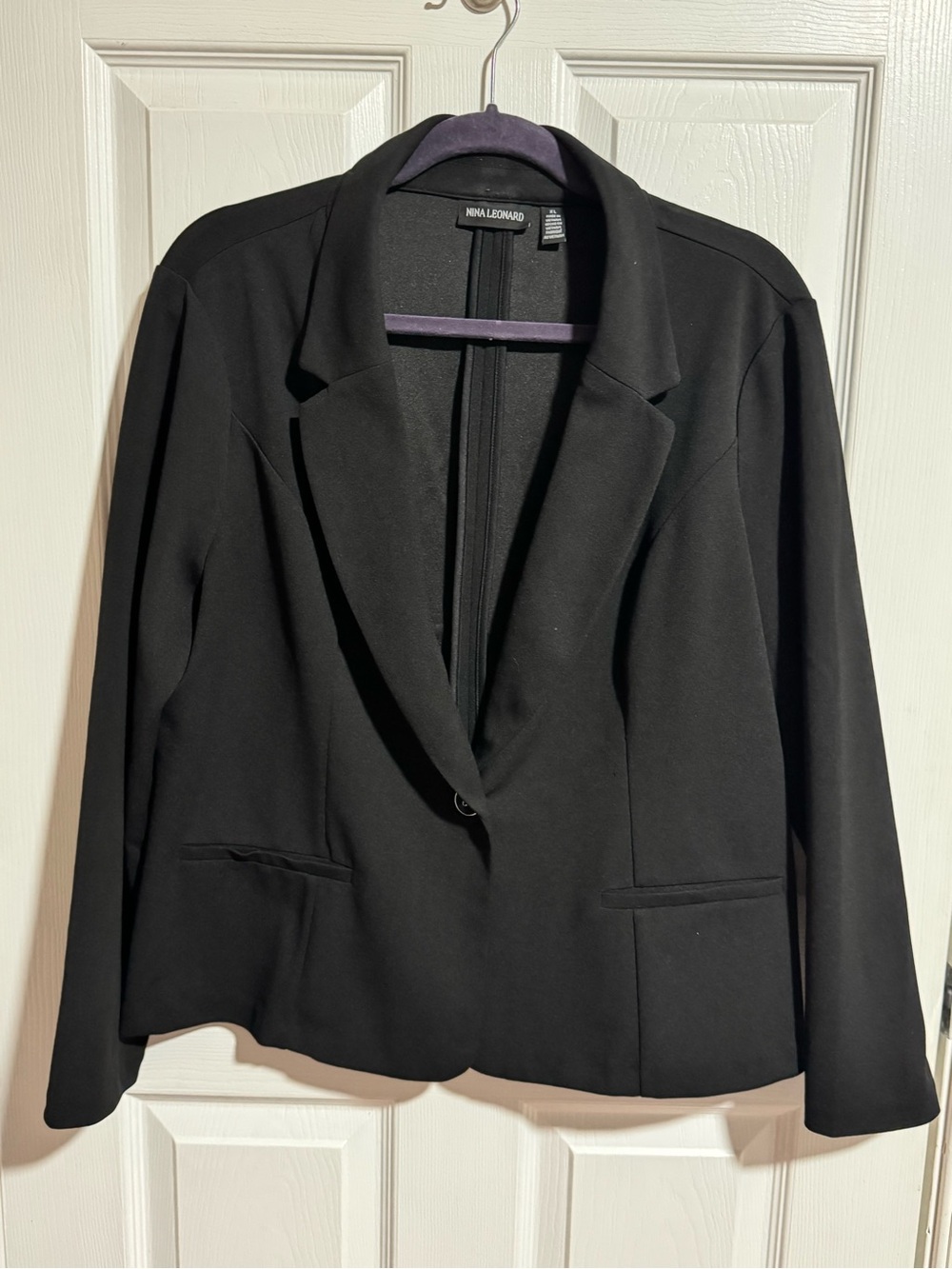 Nina Leonard Classic Black Single-Button Blazer